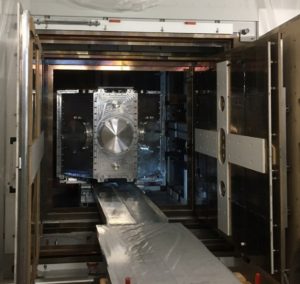 Vacuum tank in the shield (MSR)