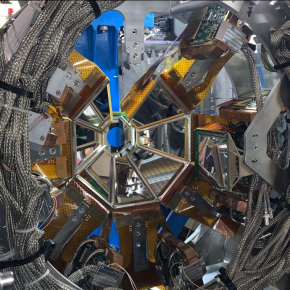 L’ensemble de détecteurs MUGAST, AGATA et VAMOS au GANIL