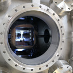 Projet MORA (Matter’s Origin from the RadioActivity of trapped and laser oriented ions). Chambre à vide développée au LPC Caen. MORA