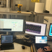 Interfaces de commande et de mesures du SPES Beam Cooler